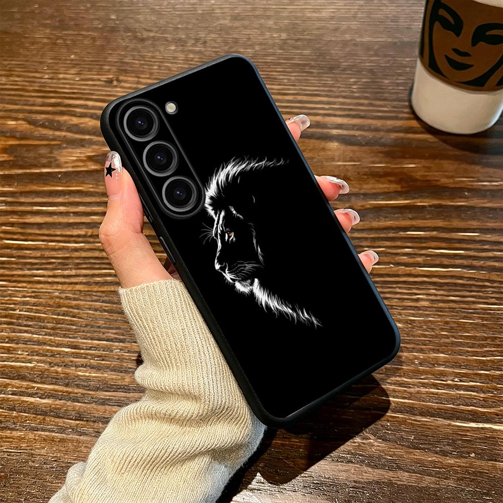 Coole König-Löwen-Mode-Design  – Samsung Galaxy S24 Bewertung und Preis